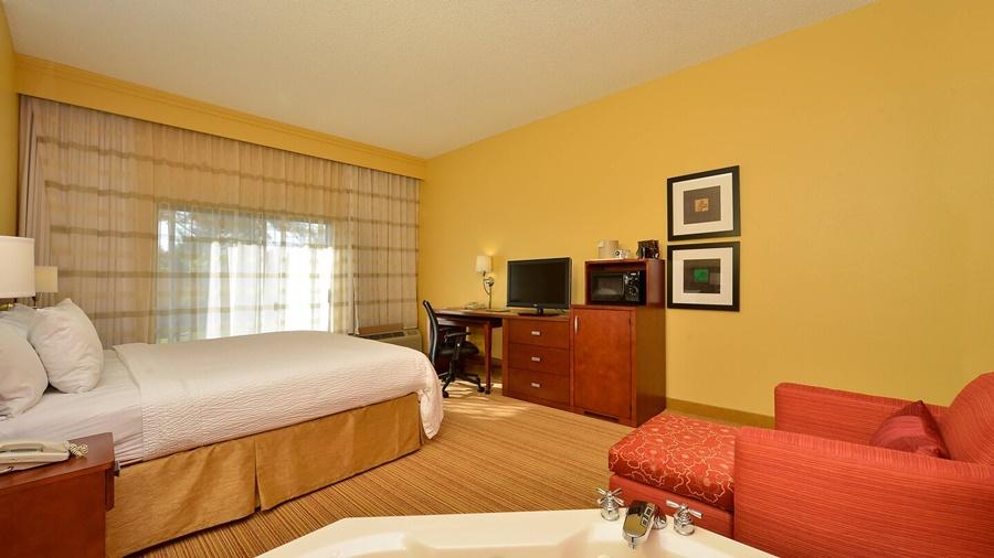 Courtyard By Marriott Бентонвилль Экстерьер фото